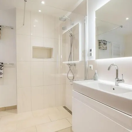 Haus Tess 度假居 韦斯特兰